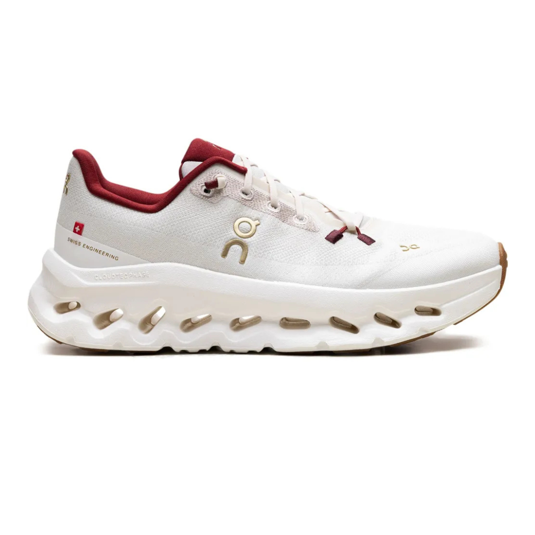 On Running
Cloudtilt "Pearl/Ivory" sneakers